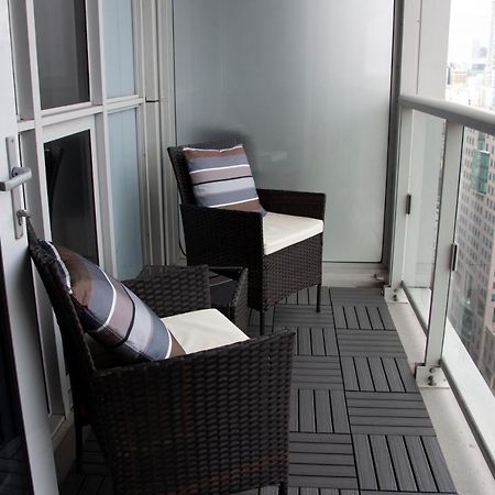 Downtown High-Rise Condo- Cn Tower View Τορόντο Εξωτερικό φωτογραφία